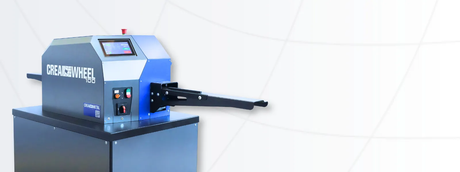 Bildkomposition mit der Richtmaschine CREA-WHEEL 100 auf einem weiss-grauen Hintergrund mit Linien